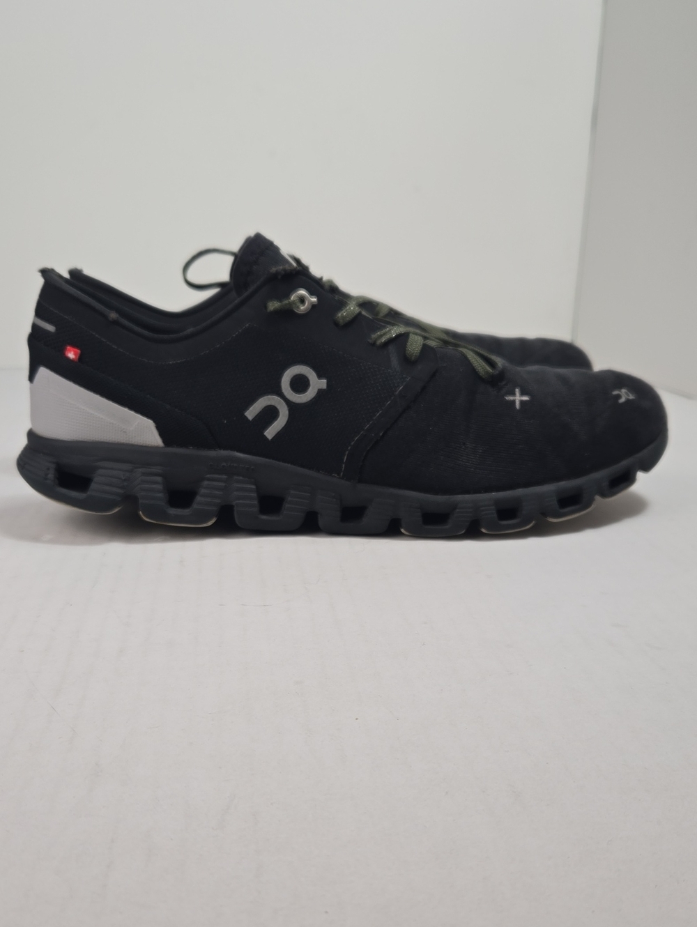 ON Cloud X 3 Black - 60-98705 Shoes Men's Sz 12.5 Running Athletic Sporty .